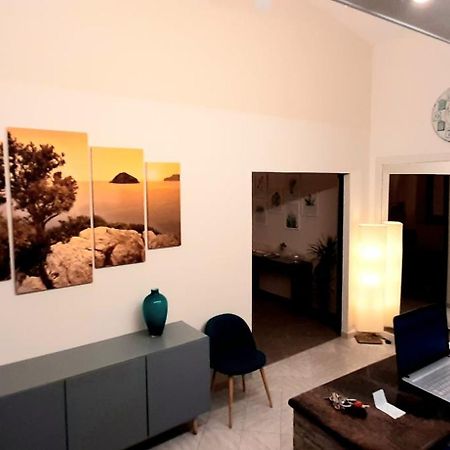Hotel Malibu Споторно Экстерьер фото