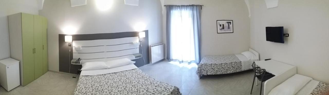 Hotel Malibu Споторно Экстерьер фото