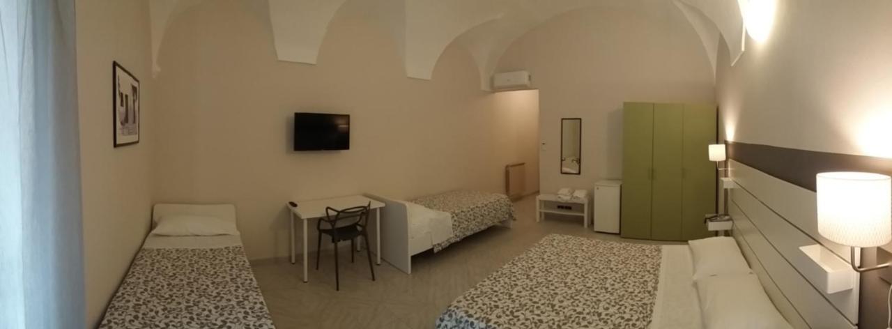 Hotel Malibu Споторно Экстерьер фото