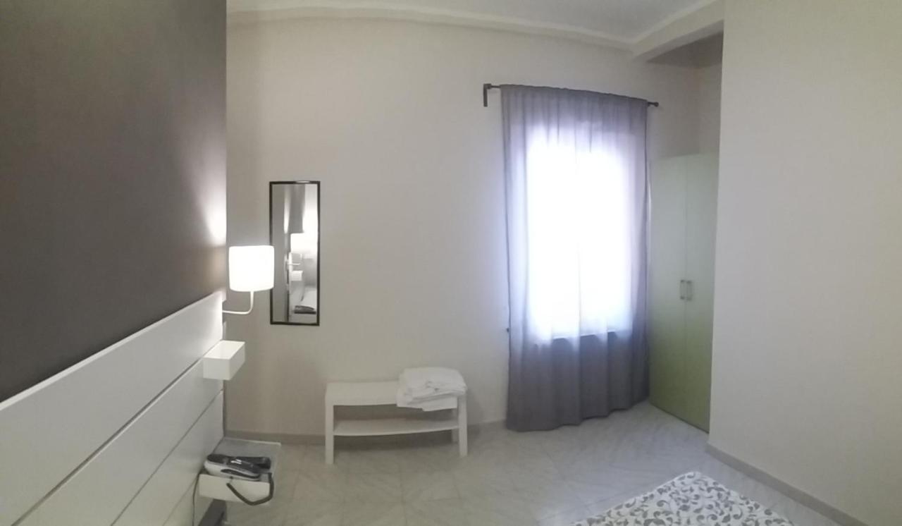 Hotel Malibu Споторно Экстерьер фото