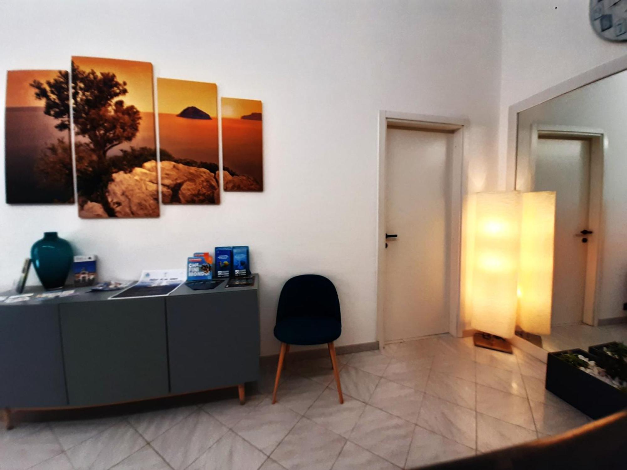 Hotel Malibu Споторно Экстерьер фото